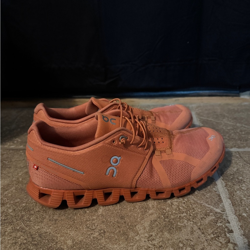 On Running Women's Coral/Orange Cloudswift Athletic Shoes